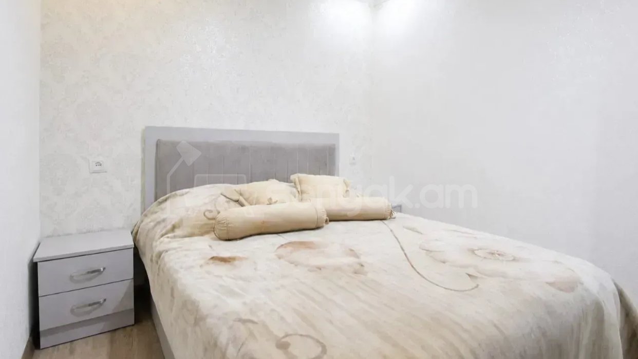 1 Սենյականոց Բնակարան Նորակառույցում, 39քմ, 3/7 հարկ, Կապիտալ Վերանորոգված