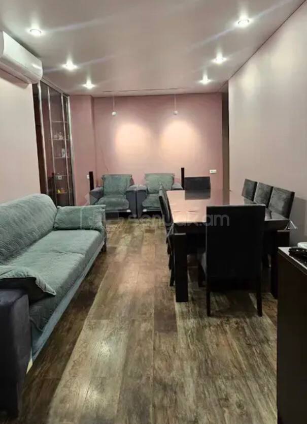 4 Սենյականոց Բնակարան Նորակառույցում, 98քմ, 7/14 հարկ, Կապիտալ Վերանորոգված