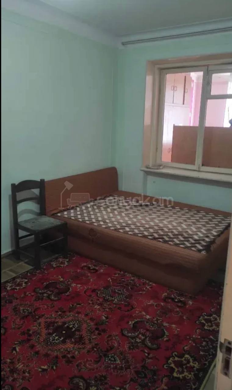 3 Սենյականոց Բնակարան Քարե Շենքում, 73քմ, 2/5 հարկ, Կապիտալ Վերանորոգված