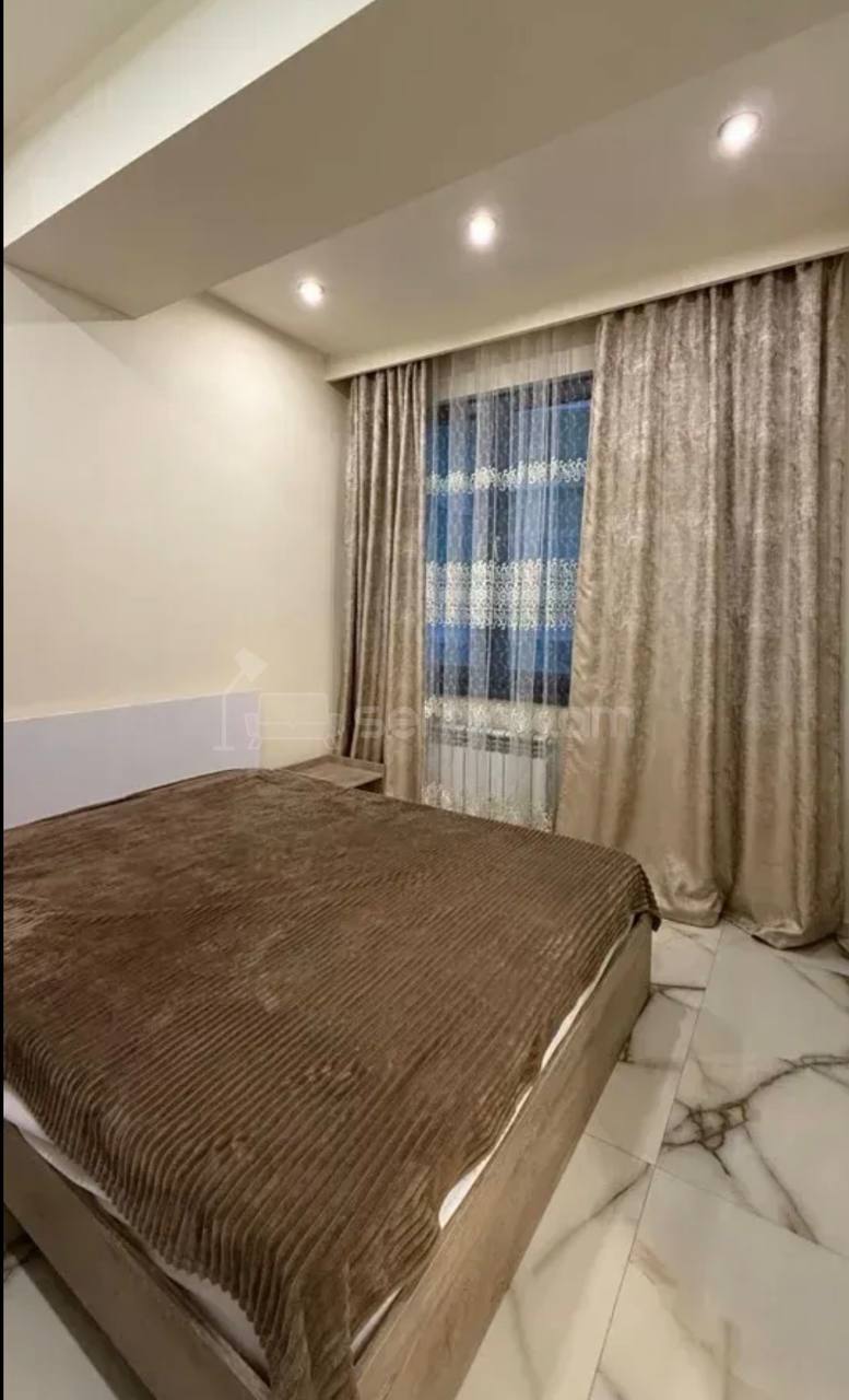 3 Սենյականոց Բնակարան Նորակառույցում, 60քմ, 5/12 հարկ, Կապիտալ Վերանորոգված, Կահավորված