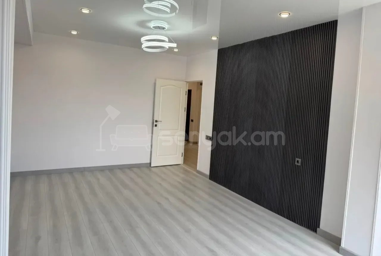 2 Սենյականոց Բնակարան, 57քմ, 8/9 հարկ, Կապիտալ Վերանորոգված