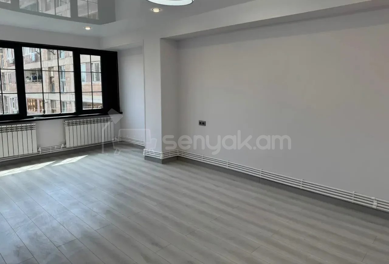 2 Սենյականոց Բնակարան, 57քմ, 8/9 հարկ, Կապիտալ Վերանորոգված