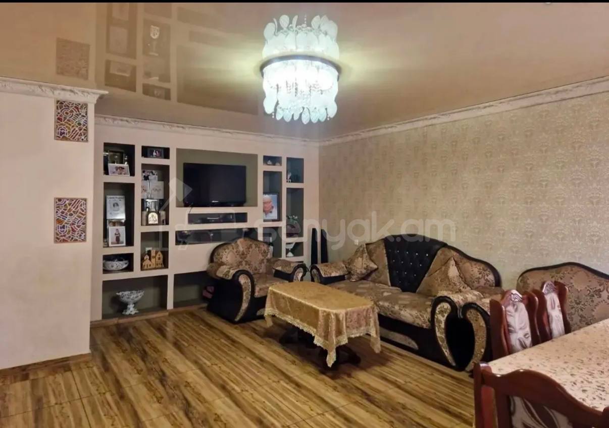 4 Սենյականոց Սեփական Տուն, 84քմ, Կապիտալ Վերանորոգված, Ավտոտնակով