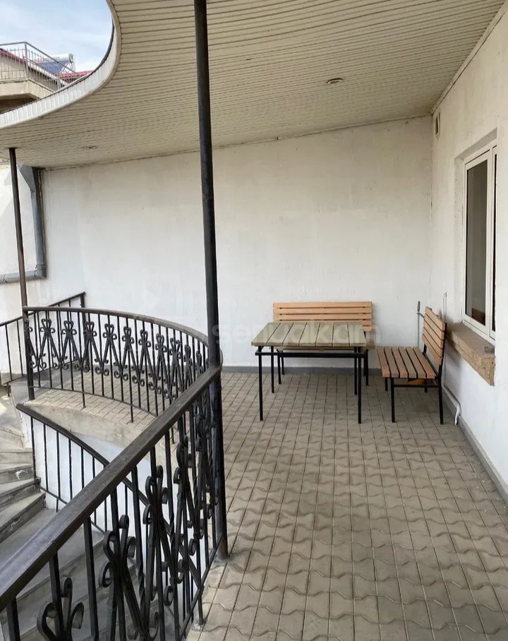 4 Սենյականոց Սեփական Տուն, 120քմ, Դիզայներական Վերանորոգված, Կահավորված