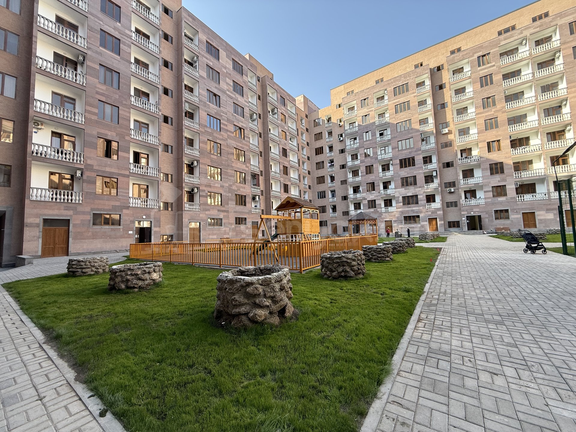 2 Սենյականոց Բնակարան Նորակառույցում, 48քմ, 7/8 հարկ, Դիզայներական Վերանորոգված, Կահավորված, Արևկող