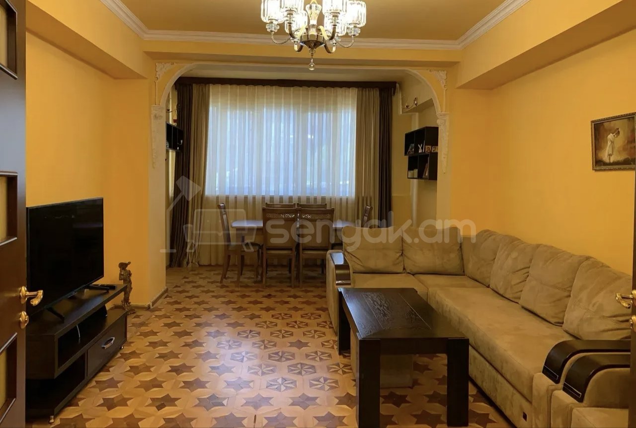 3 Սենյականոց Բնակարան, 93քմ, 2/10 հարկ, Կապիտալ Վերանորոգված