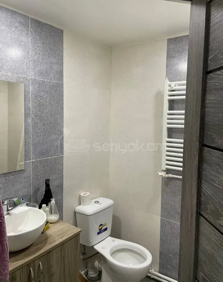 3 Սենյականոց Բնակարան, 60քմ, 4/9 հարկ, Դիզայներական Վերանորոգված, Կահավորված