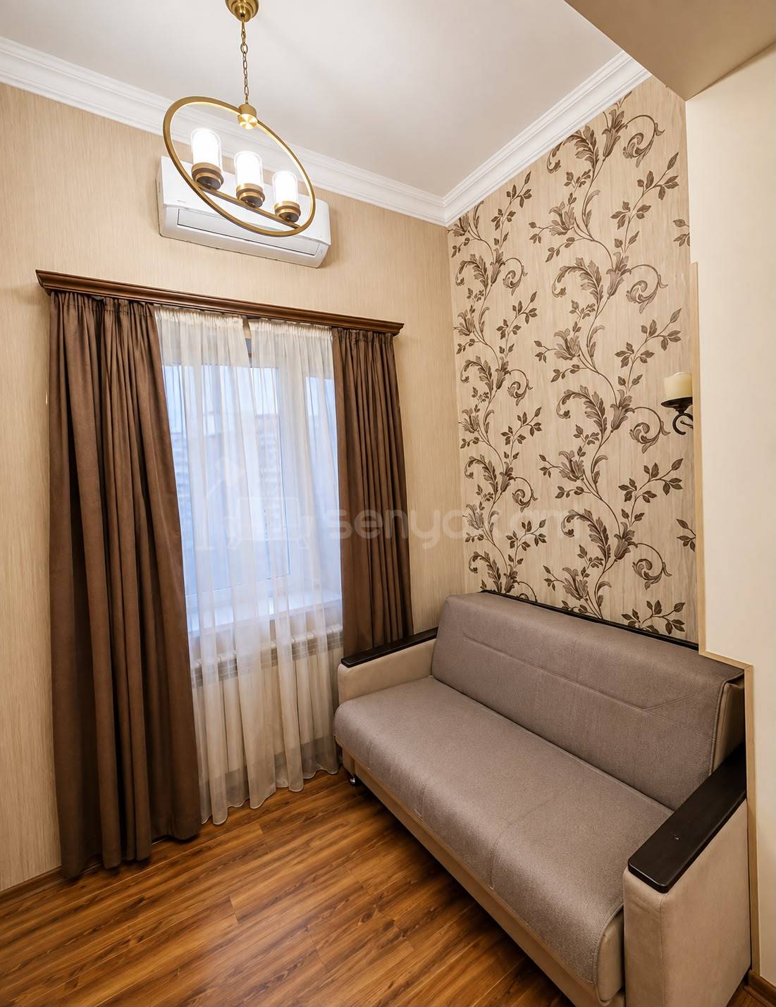 2 Սենյականոց Բնակարան Քարե Շենքում, 58քմ, 3/4 հարկ, Կապիտալ Վերանորոգված, Կահավորված