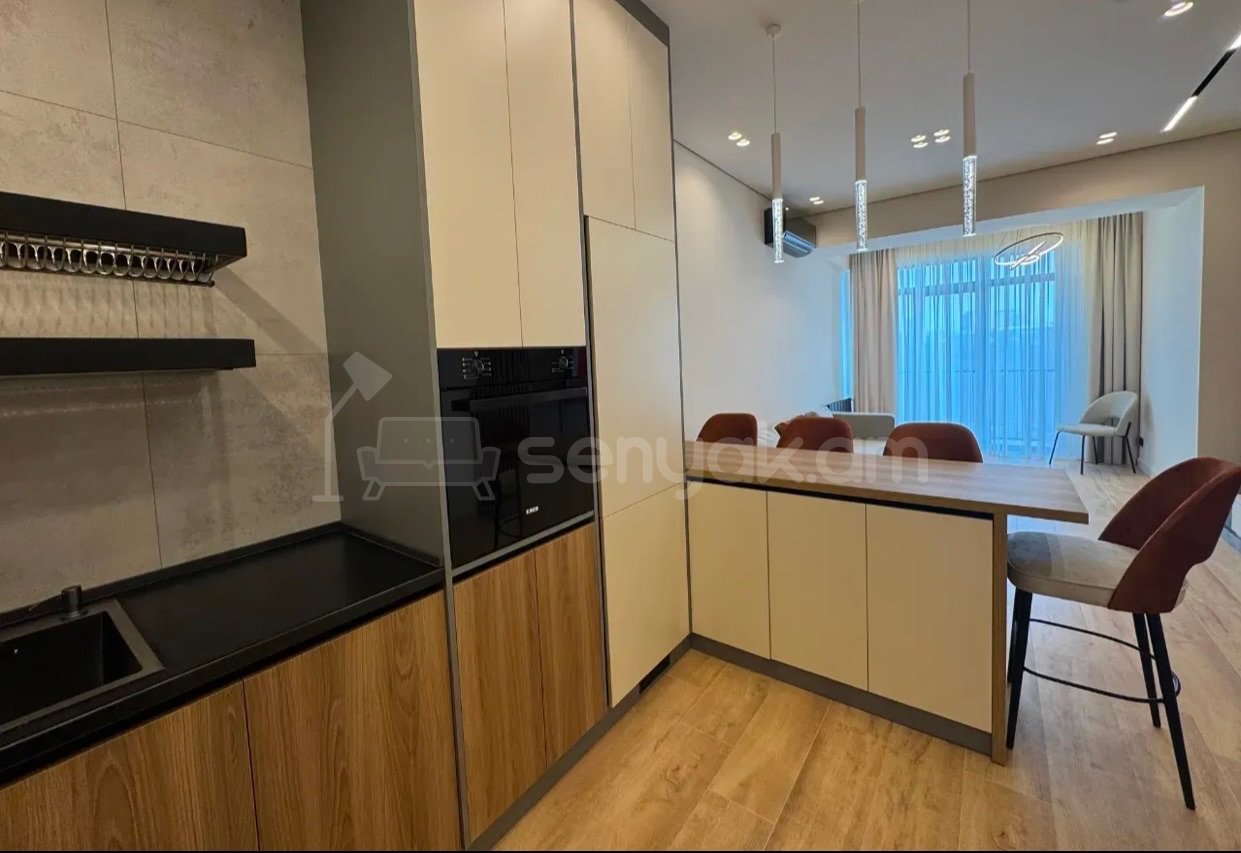 2 Սենյականոց Բնակարան Նորակառույցում, 78քմ, 8/11 հարկ, Կապիտալ Վերանորոգված