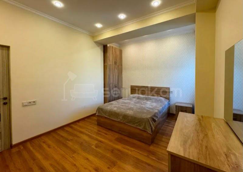 3 Սենյականոց Բնակարան, 90քմ, 8/14 հարկ, Դիզայներական Վերանորոգված, Կահավորված, Արևկող