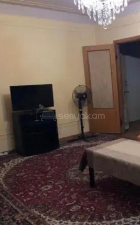 3 Սենյականոց Բնակարան, 80քմ, 4/9 հարկ, Նորմալ Վիճակում, Կահավորված