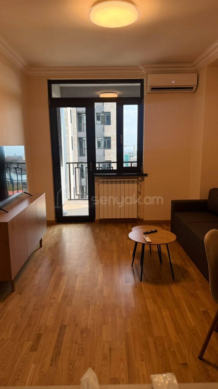 2 Սենյականոց Բնակարան Նորակառույցում, 55քմ, 8/12 հարկ, Դիզայներական Վերանորոգված, Կահավորված