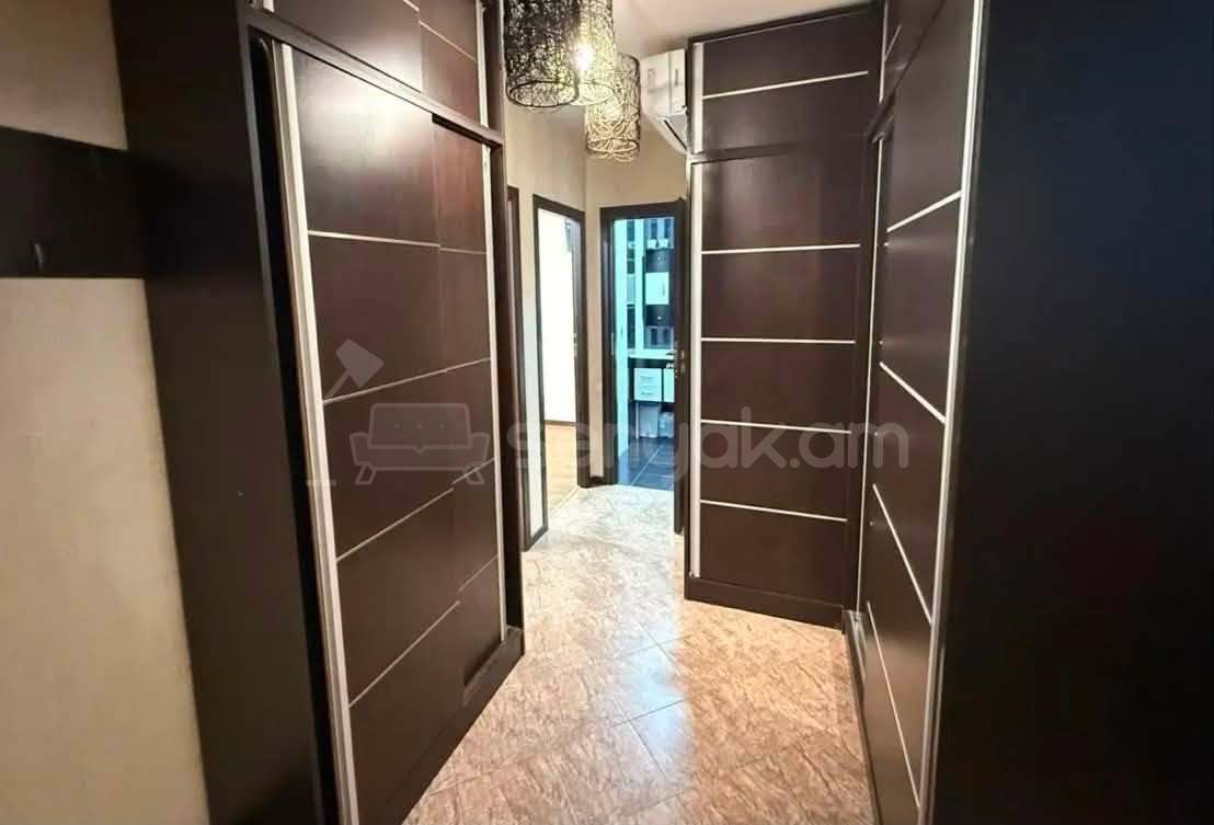 3 Սենյականոց Բնակարան, 74քմ, 1/9 հարկ, Կապիտալ Վերանորոգված