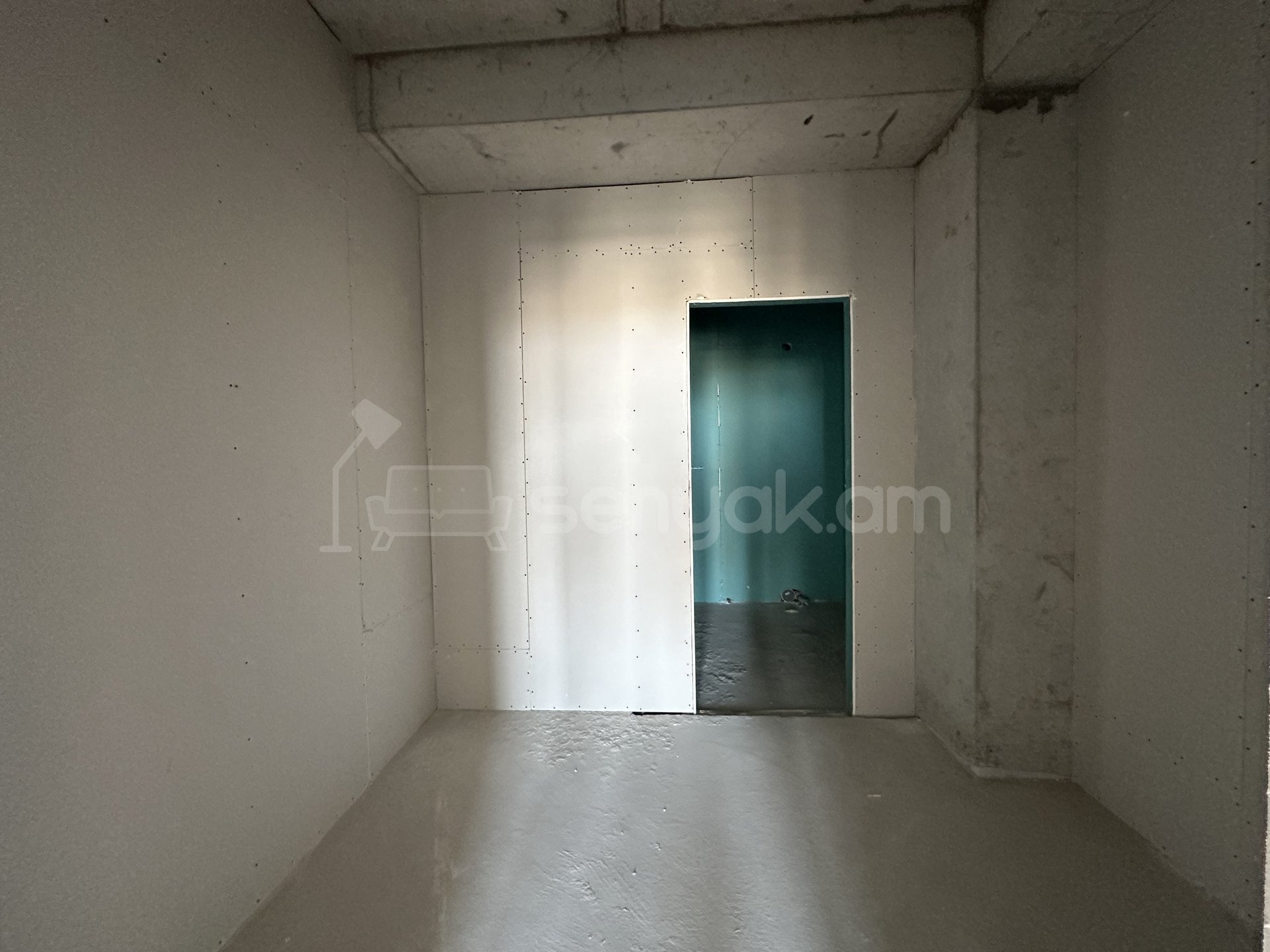 2 Սենյականոց Բնակարան Նորակառույցում, 84քմ, 13/17 հարկ, Զրոյական Վիճակում