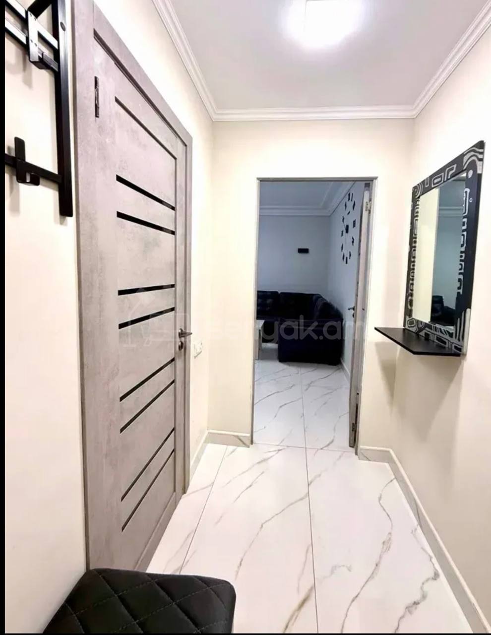 2 Սենյականոց Բնակարան Քարե Շենքում, 50քմ, 1/5 հարկ, Կապիտալ Վերանորոգված, Կահավորված