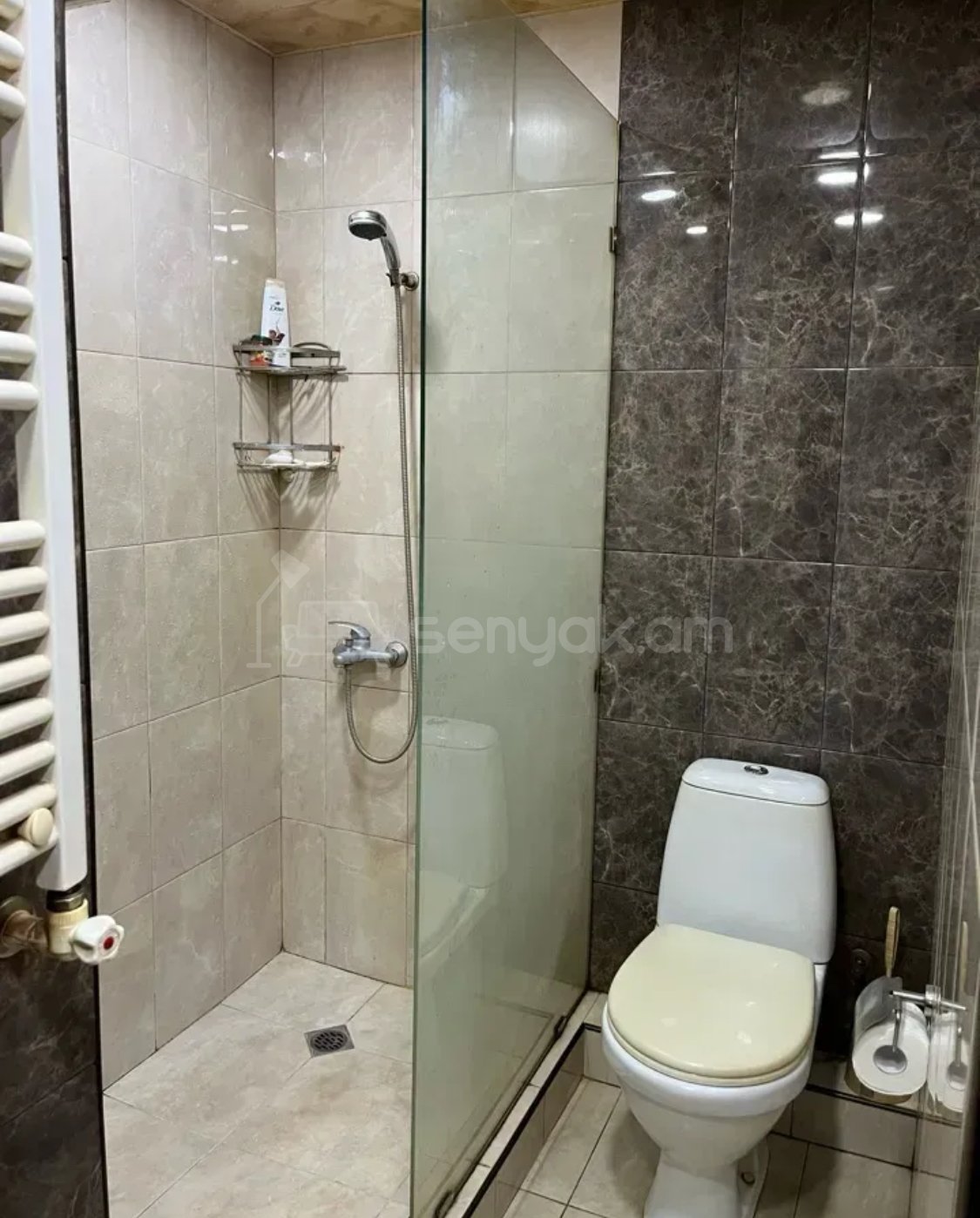 2 Սենյականոց Բնակարան Քարե Շենքում, 47քմ, 5/5 հարկ, Կապիտալ Վերանորոգված