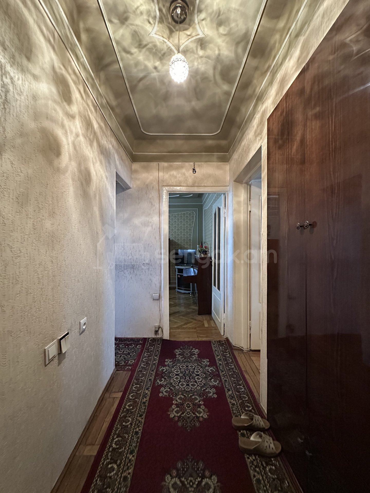 2 Սենյականոց Բնակարան Քարե Շենքում, 58քմ, 5/5 հարկ, Կոսմետիկ Վերանորոգված