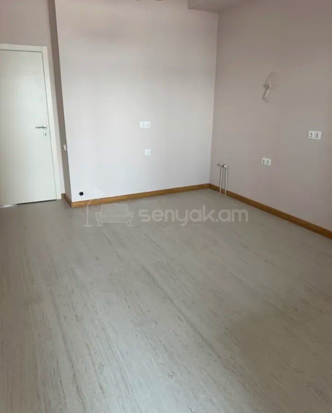 3 Սենյականոց Բնակարան Նորակառույցում, 111քմ, 11/12 հարկ, Կապիտալ Վերանորոգված
