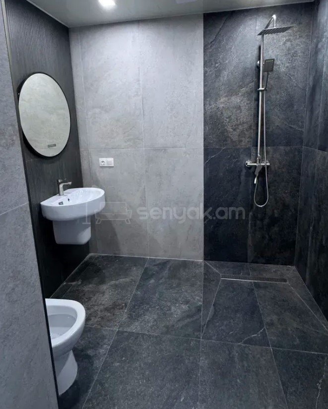 3 Սենյականոց Բնակարան Նորակառույցում, 111քմ, 11/12 հարկ, Կապիտալ Վերանորոգված