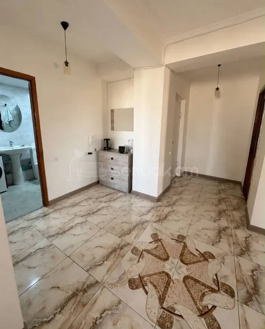 3 Սենյականոց Բնակարան, 75քմ, 12/14 հարկ, Կապիտալ Վերանորոգված