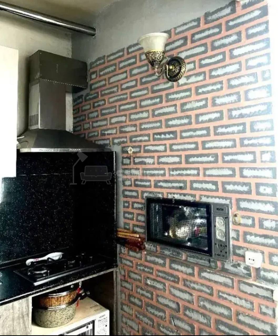 3 Սենյականոց Բնակարան Քարե Շենքում, 73քմ, 4/4 հարկ, Կապիտալ Վերանորոգված