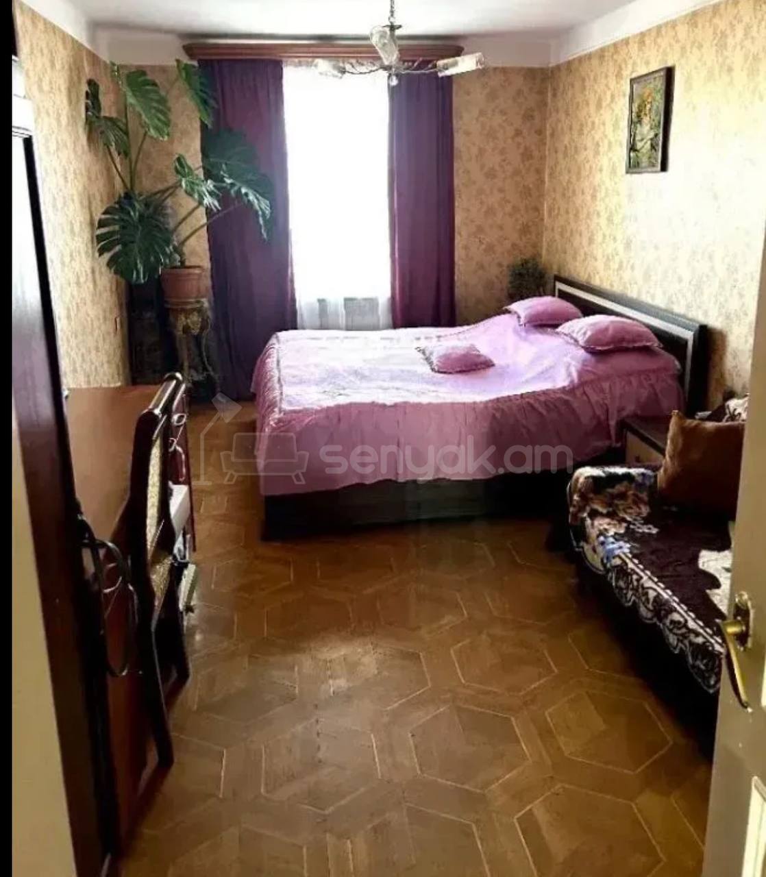 3 Սենյականոց Բնակարան Քարե Շենքում, 73քմ, 4/4 հարկ, Կապիտալ Վերանորոգված