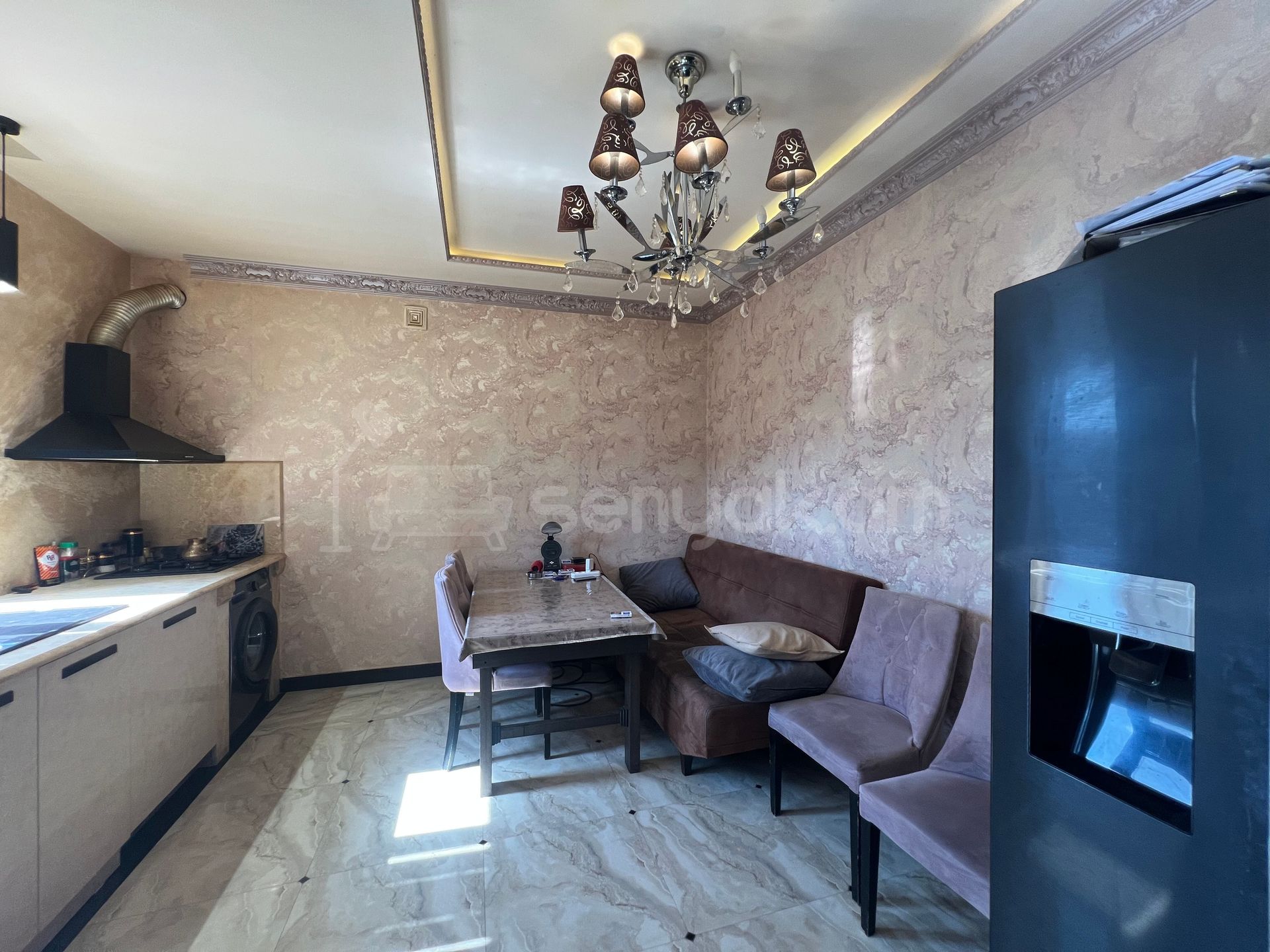 3 Սենյականոց Սեփական Տուն, 131քմ, Կապիտալ Վերանորոգված