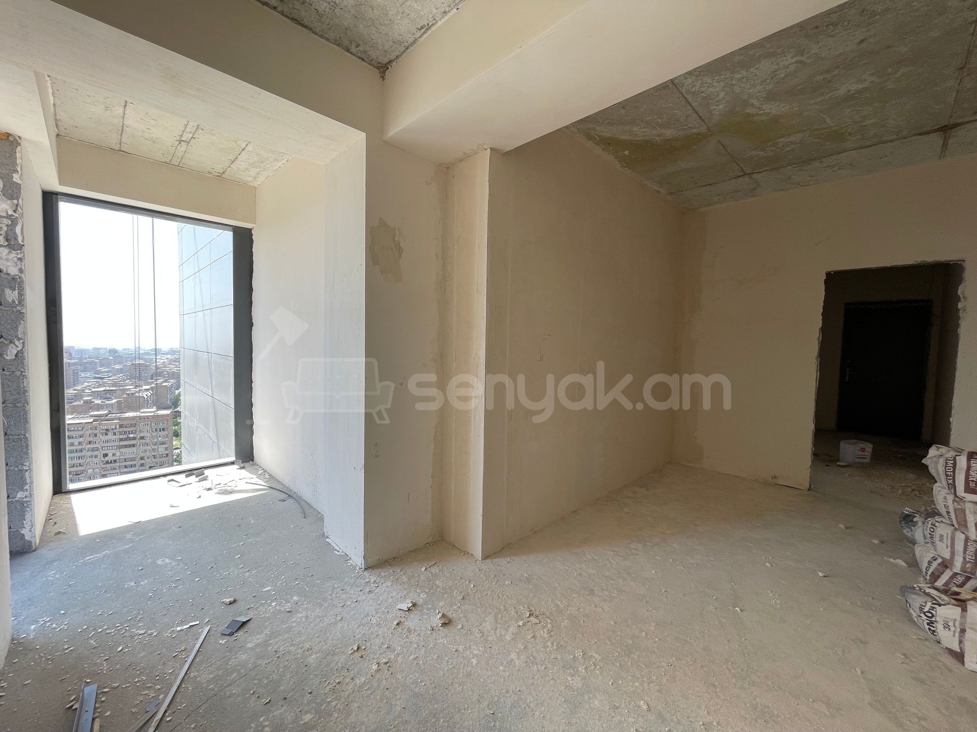 3 Սենյականոց Բնակարան Նորակառույցում, 80քմ, 13/19 հարկ, Զրոյական Վիճակում
