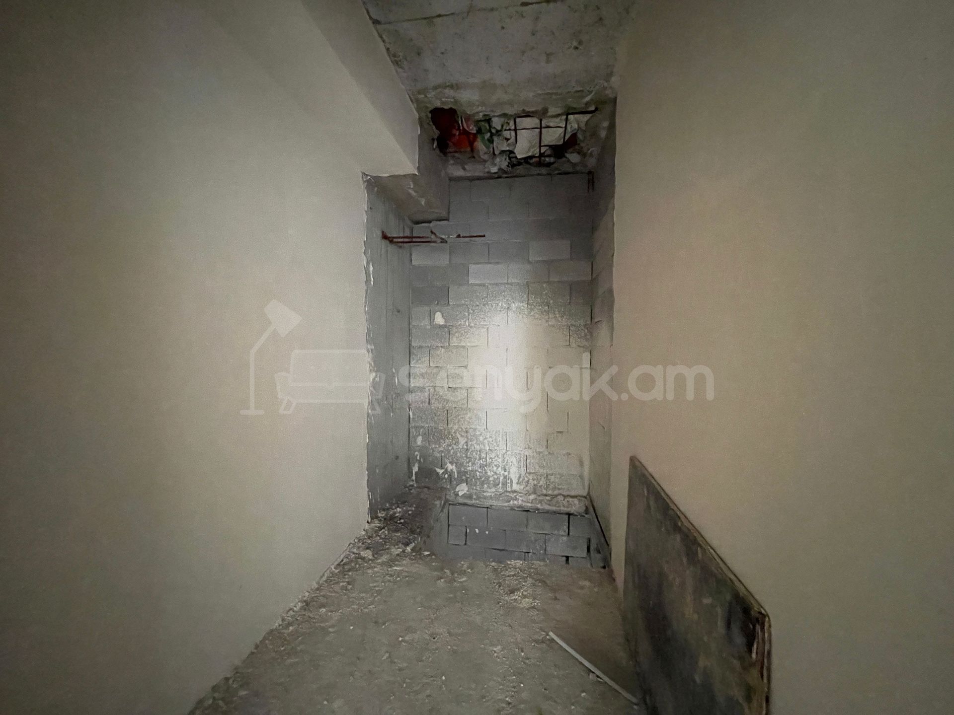 3 Սենյականոց Բնակարան Նորակառույցում, 80քմ, 13/19 հարկ, Զրոյական Վիճակում