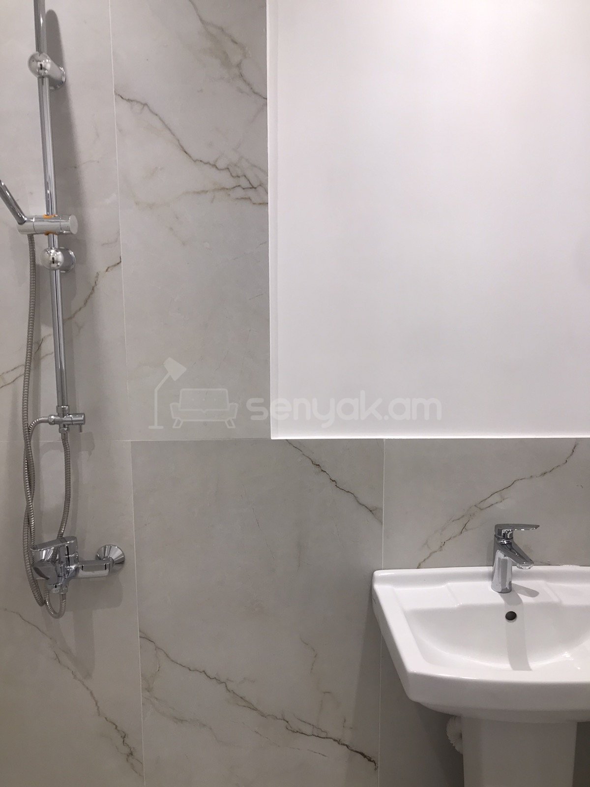 3 Սենյականոց Բնակարան, 80քմ, 7/9 հարկ, Կապիտալ Վերանորոգված, Կահավորված, Արևկող