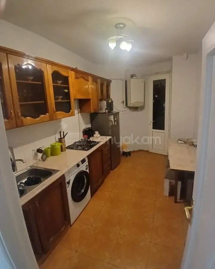 3 Սենյականոց Բնակարան, 79քմ, 4/16 հարկ, Կապիտալ Վերանորոգված