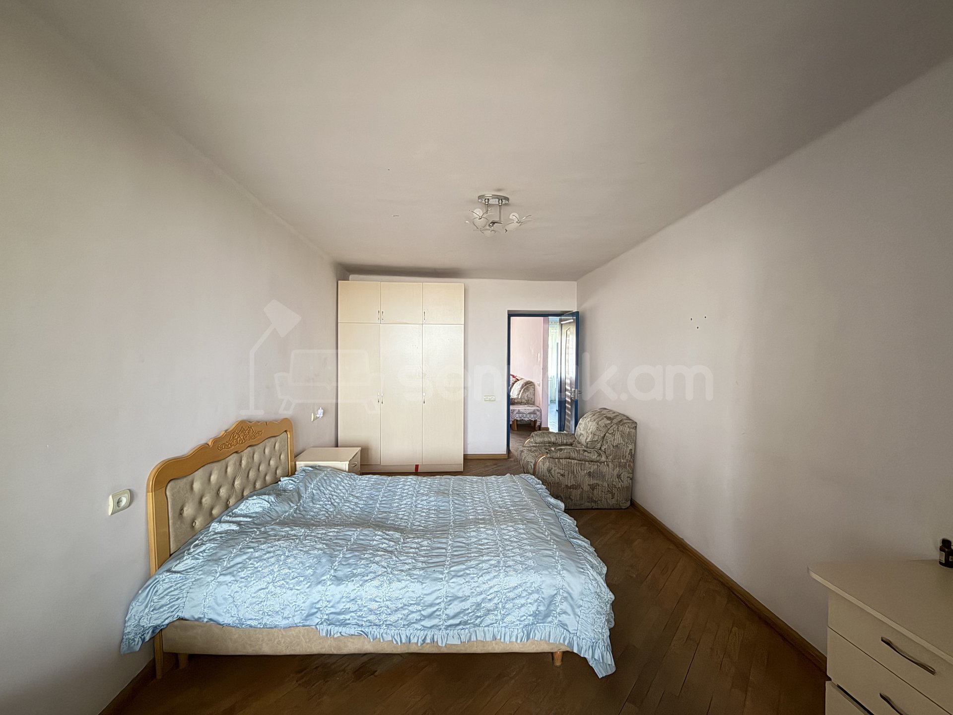 2 Սենյականոց Բնակարան Քարե Շենքում, 58քմ, 5/5 հարկ, Նորմալ Վիճակում