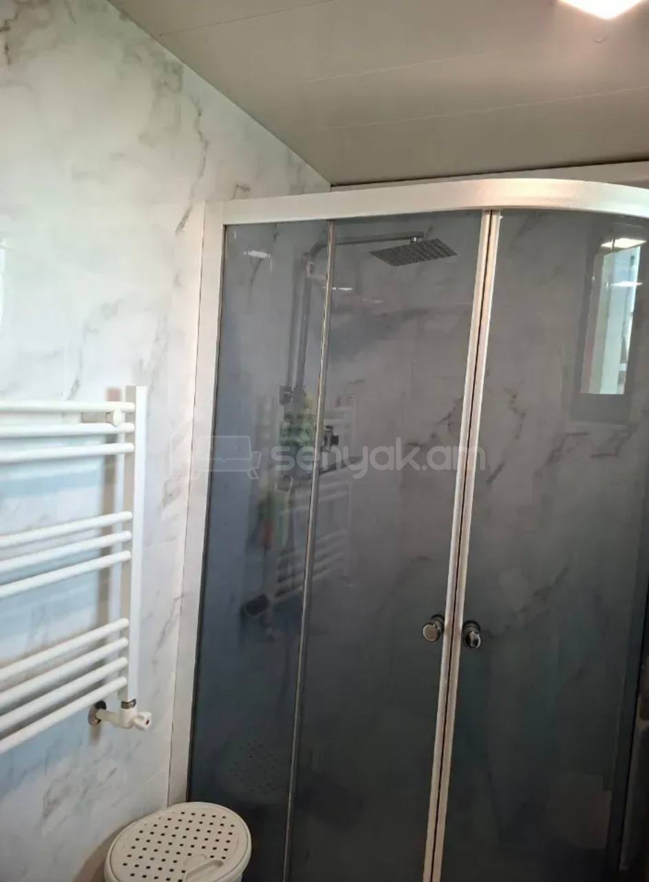 2 Սենյականոց Բնակարան Նորակառույցում, 47քմ, 4/4 հարկ, Կապիտալ Վերանորոգված