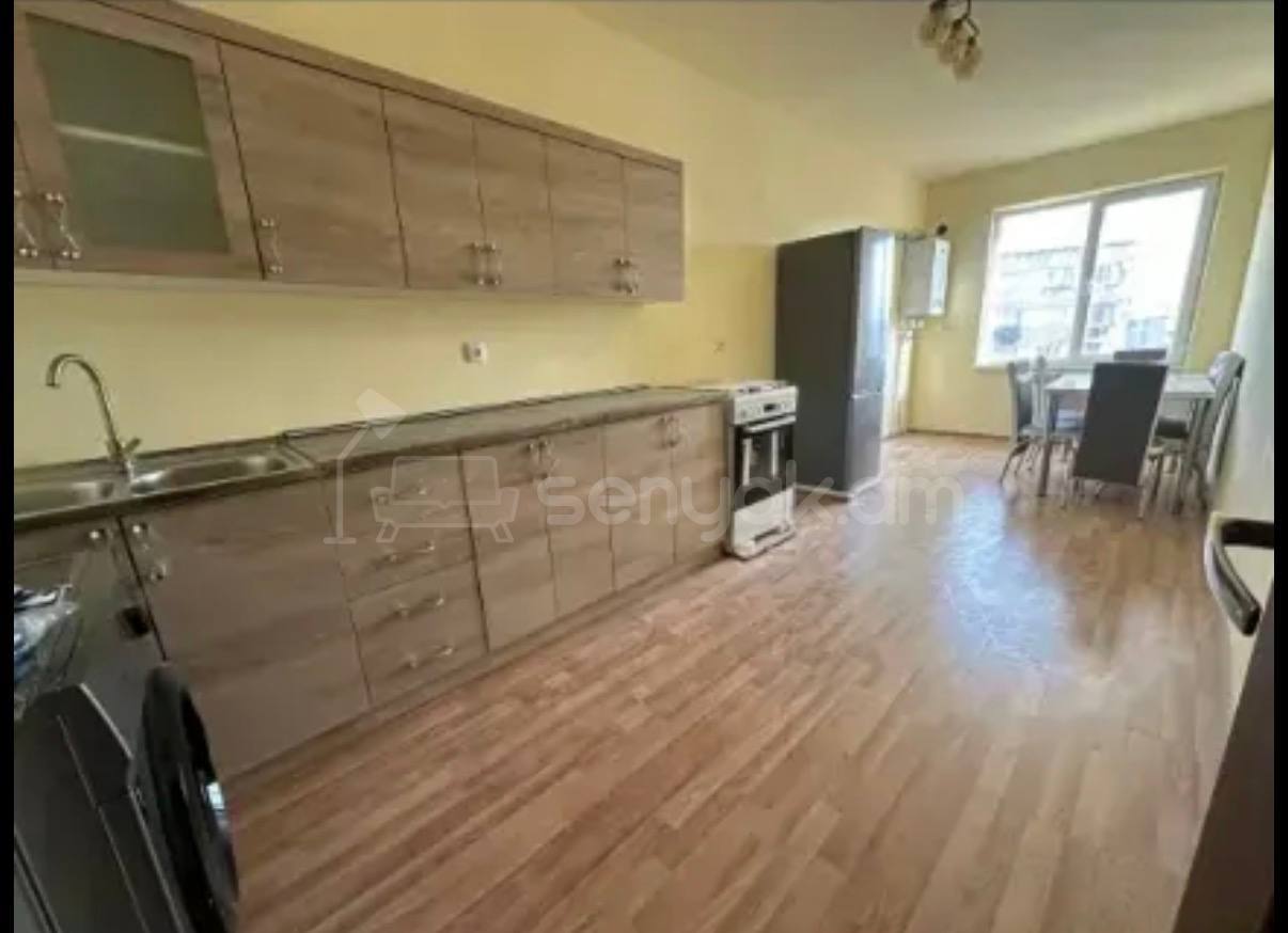 3 Սենյականոց Բնակարան Նորակառույցում, 94քմ, 7/9 հարկ, Կապիտալ Վերանորոգված, Կահավորված