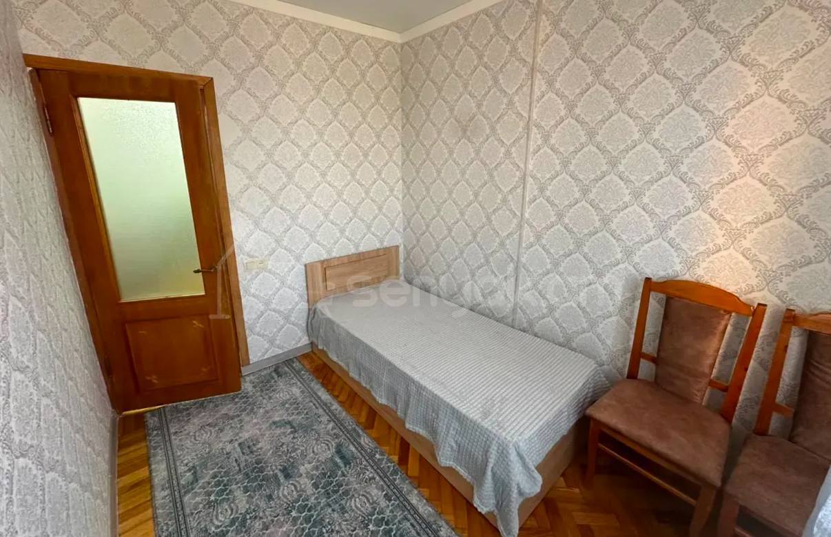 2 Սենյականոց Բնակարան Քարե Շենքում, 52քմ, 3/7 հարկ, Նորմալ Վիճակում, Կահավորված