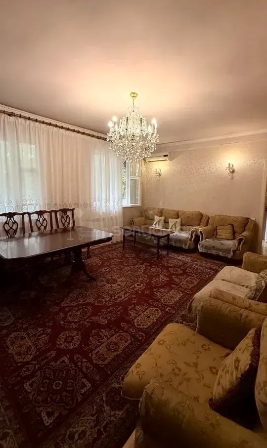 3 Սենյականոց Բնակարան Քարե Շենքում, 107քմ, 2/5 հարկ, Կապիտալ Վերանորոգված