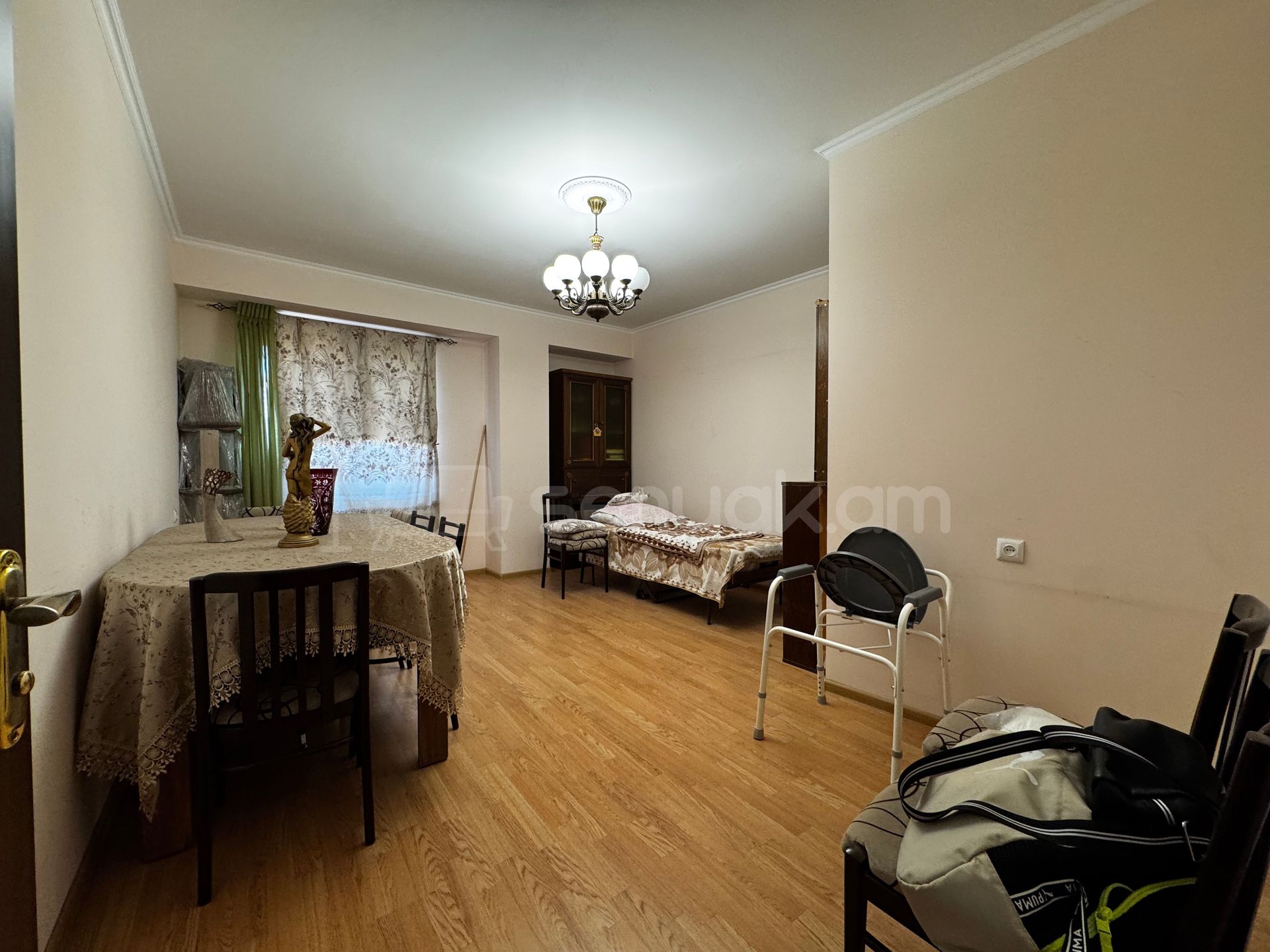 4 Սենյականոց Բնակարան, 114քմ, 10/10 հարկ, Կոսմետիկ Վերանորոգված