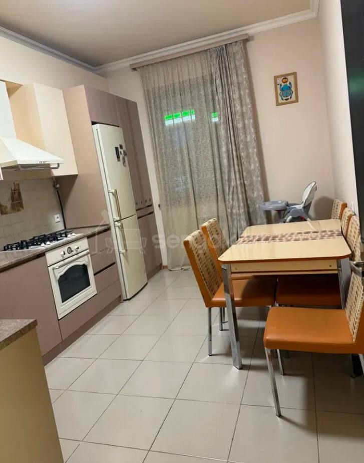3 Սենյականոց Բնակարան Նորակառույցում, 95քմ, 1/14 հարկ, Կապիտալ Վերանորոգված