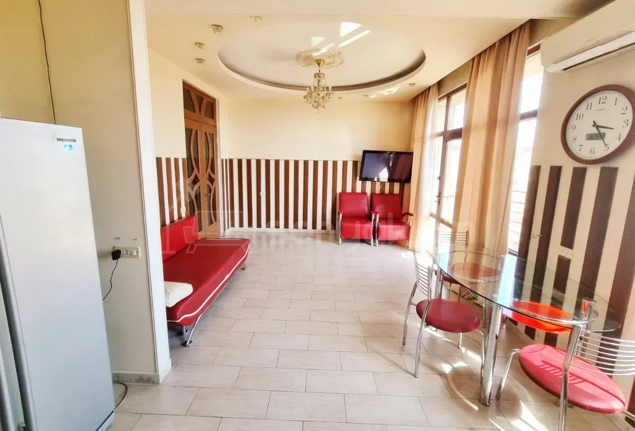 2 Սենյականոց Բնակարան Նորակառույցում, 61քմ, 8/14 հարկ, Նորմալ Վիճակում