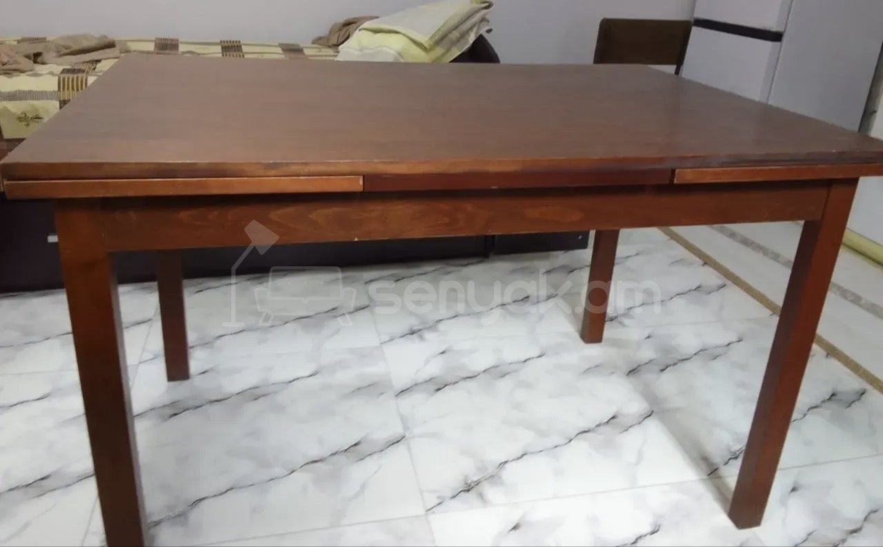 1 Սենյականոց Բնակարան Քարե Շենքում, 40քմ, 1/1 հարկ, Կապիտալ Վերանորոգված, Կահավորված