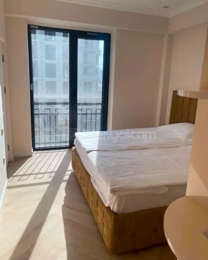 2 Սենյականոց Բնակարան Նորակառույցում, 67քմ, 10/15 հարկ, Կապիտալ Վերանորոգված
