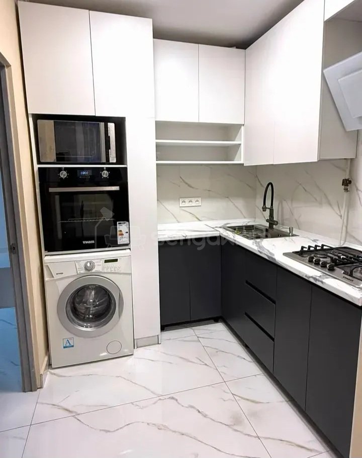 3 Սենյականոց Բնակարան Քարե Շենքում, 50քմ, 1/5 հարկ, Կապիտալ Վերանորոգված, Կահավորված