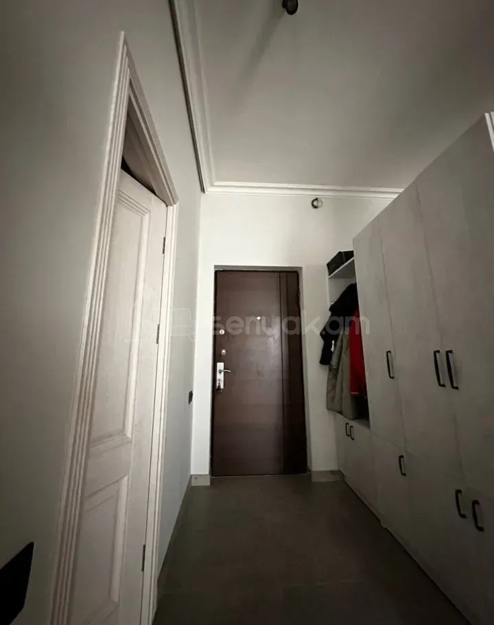 2 Սենյականոց Բնակարան Քարե Շենքում, 63քմ, 4/14 հարկ, Կապիտալ Վերանորոգված, Կահավորված