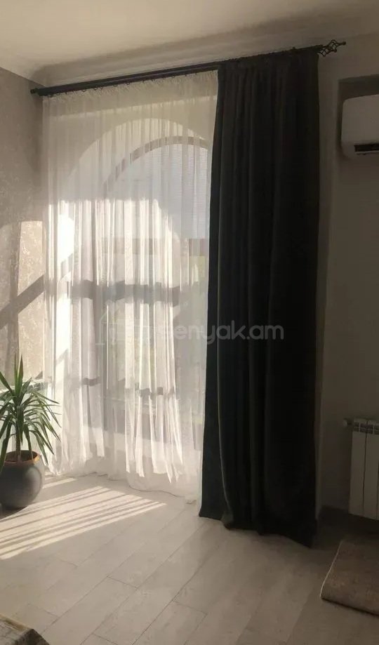 2 Սենյականոց Բնակարան Քարե Շենքում, 63քմ, 4/14 հարկ, Կապիտալ Վերանորոգված, Կահավորված
