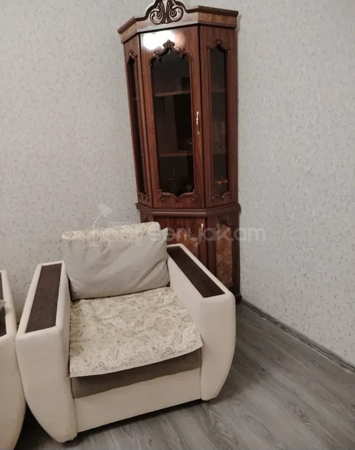 1 Սենյականոց Բնակարան Քարե Շենքում, 45քմ, 2/5 հարկ, Կապիտալ Վերանորոգված, Կահավորված