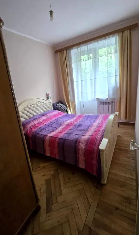 3 Սենյականոց Բնակարան Քարե Շենքում, 77քմ, 3/5 հարկ, Կոսմետիկ Վերանորոգված