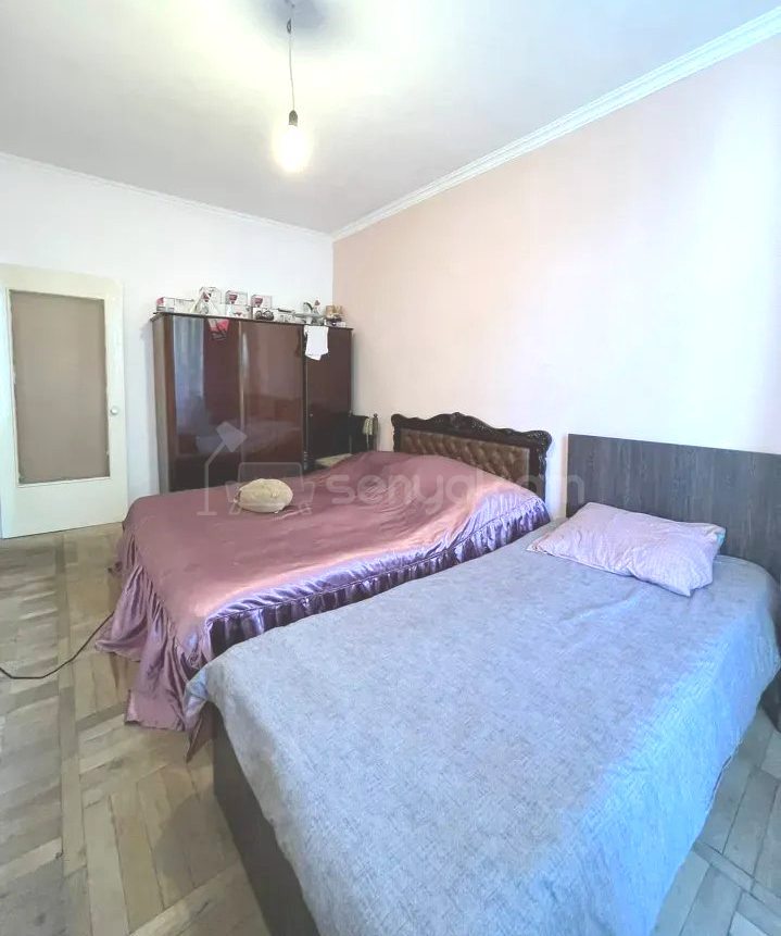 3 Սենյականոց Բնակարան Քարե Շենքում, 75քմ, 1/5 հարկ, Կոսմետիկ Վերանորոգված