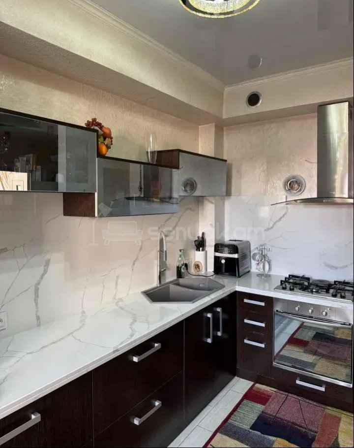 3 Սենյականոց Բնակարան Նորակառույցում, 82քմ, 6/11 հարկ, Պետական Վիճակում
