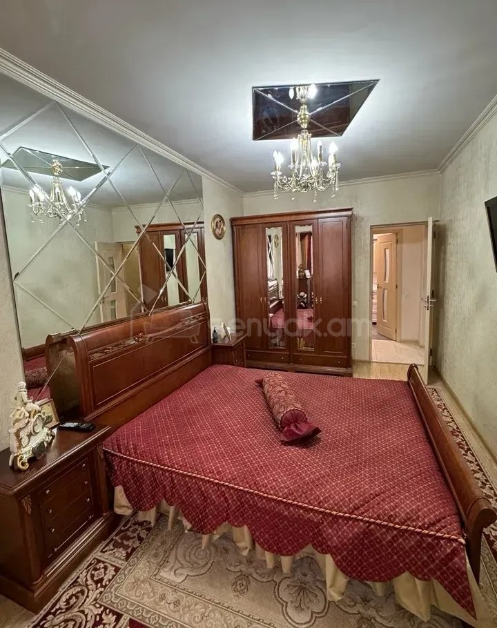 3 Սենյականոց Բնակարան Նորակառույցում, 82քմ, 6/11 հարկ, Պետական Վիճակում