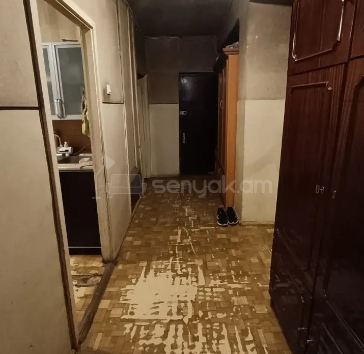3 Սենյականոց Բնակարան, 80քմ, 8/9 հարկ, Պետական Վիճակում